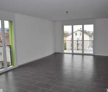 Helle 4.5 Zimmerwohnung mit 2 Balkonen - Photo 1