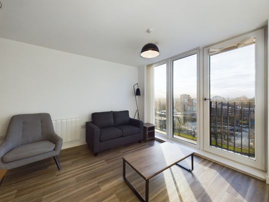 2 Bed Flat, Washington Apartments, B15 - Photo 1