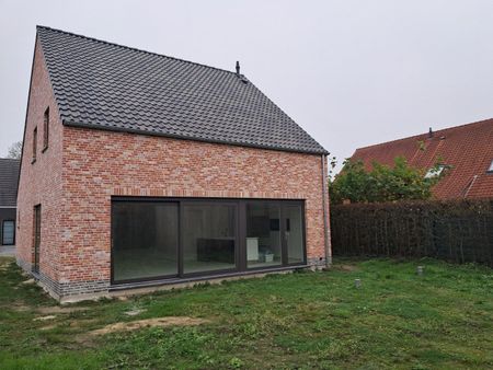 Hedendaagse villa, kwaliteitsvol en energiezuinig afgewerkt - Photo 3