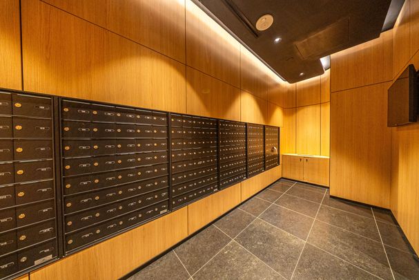 For Lease - 35 Mercer Street Unit# 1512, Toronto, Ontario - Photo 1