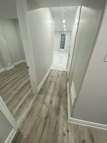 For Lease - 409 Comiskey Crescent Unit# Basement, Mississauga, Ontario - Photo 3
