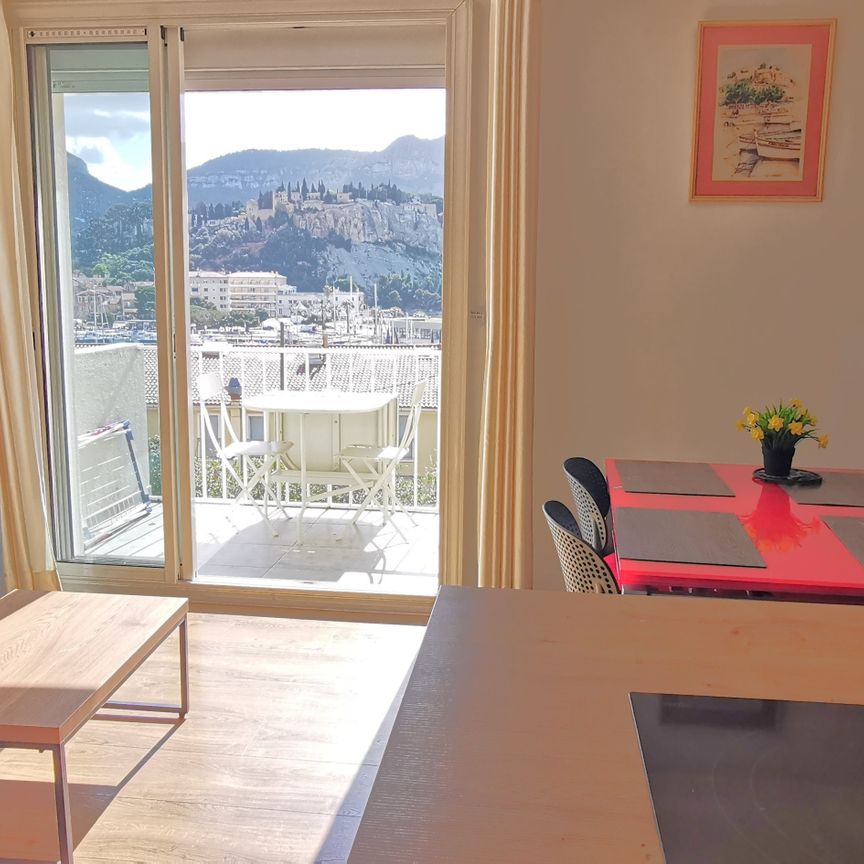 Location Appartement 2 pièces 31m² CASSIS 13260 - Photo 1