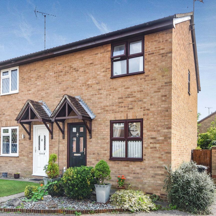 2 bedroom semi-detached to rent Inkerpole Place, Chelmsford, CM2 - Photo 1