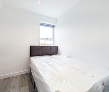 Flat 7, Trafalgar Road, Greenwich, SE10, London - Photo 2