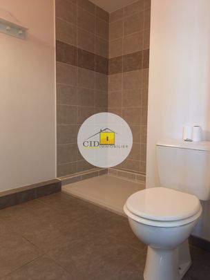 Appartement - 1 pièce - 25,70 m² - Vaulx-en-Velin - Photo 1