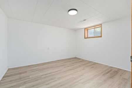 For Lease - 18 Shelley Street, Halton Hills, Ontario - Photo 5