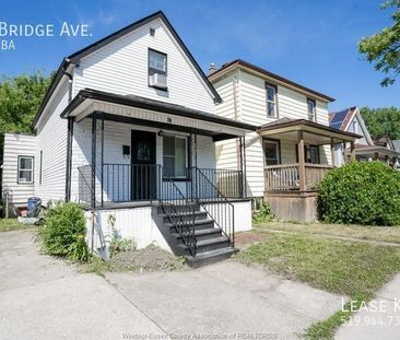 CHARMING HOME IN WINDSOR'S WEST END - Photo 2