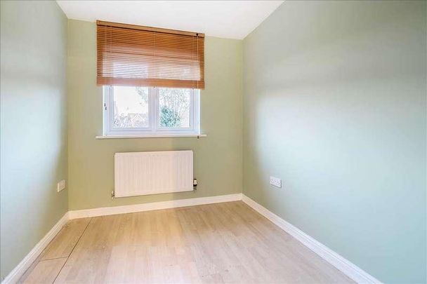 Dickens Lane, Basingstoke, RG24 - Photo 1