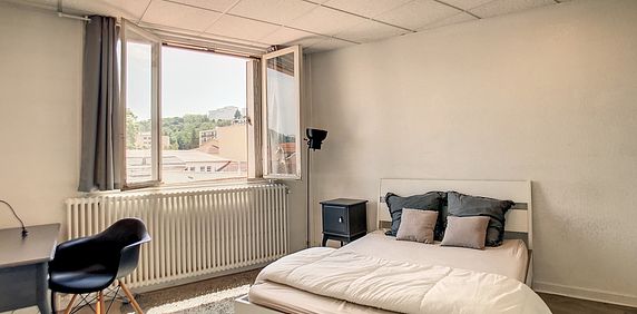 CHAMBRE INDIVIDUELLE - 96 m2 - 69009 - LYON - Photo 2