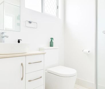 Modern 1-Bedroom Studio - Photo 6