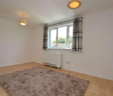 Stonefield Close, Eastleaze, Swindon, Wiltshire, SN5 - Photo 1