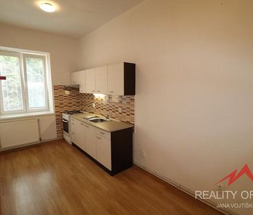 Pronájem bytu 1+1 42 m² - Photo 1