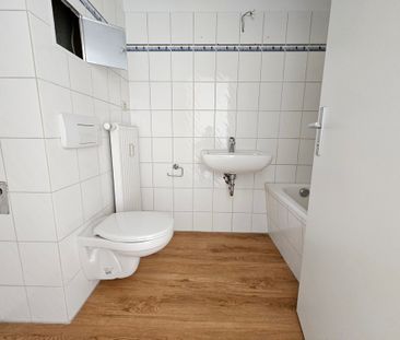 Sehr schöne Wohnung mit Balkon. - Photo 3