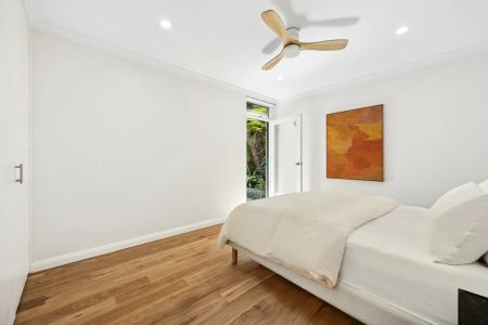 Coastal Retreat Offering Effortless Indoor-Outdoor Living - Photo 2