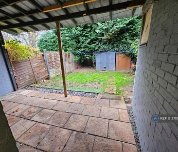 2 bedroom terraced house to rent - Photo 6