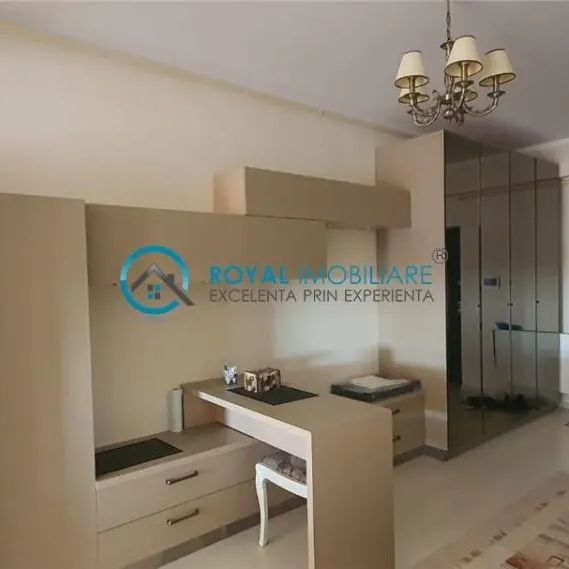 Royal Imobiliare - Inchirieri Apartamente Lux 3 camere - Photo 1