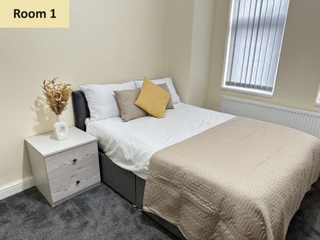 5 Bed Terraced House, Aylcliffe Grove, M13 - Photo 5