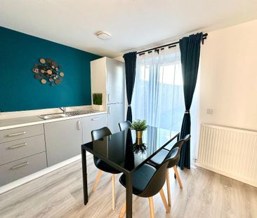 2 bedroom terraced house to rent - Photo 4