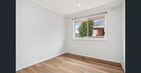 Just Delightful - Photo 4