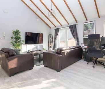 Forest Mews, Totton, SOUTHAMPTON - Photo 4