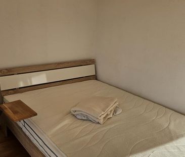 Helle 1-Zimmer-Wohnung ab 01.04.2025 zur Vermietung - Photo 1