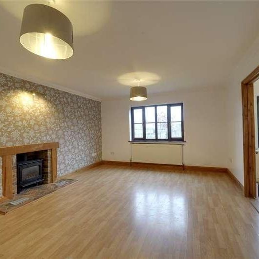 The Mallards, Lakenheath, Brandon, Suffolk, IP27 - Photo 1