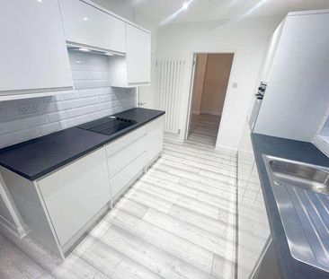 Bedworth Road, Bulkington, Bedworth, Warwickshire, CV12 - Photo 4