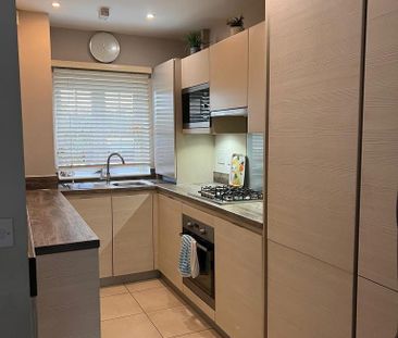 2 bed Terraced in Long Furlong Drive , Slough, SL2 2DN - Photo 1