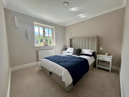 3 bedroom semi-detached house to rent - Photo 3