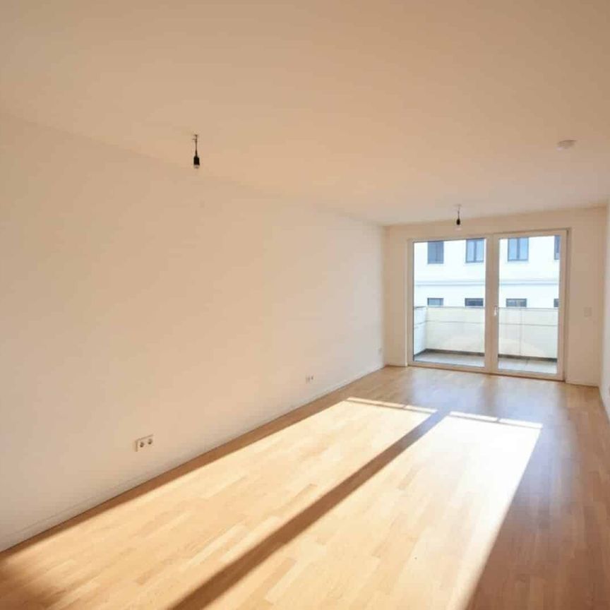 Moderne 2-Zimmer-Wohnung mit Loggia in Augartennähe - Photo 1