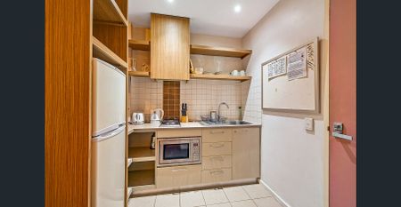 Bedrooms available in Shared Apartments - Photo 4