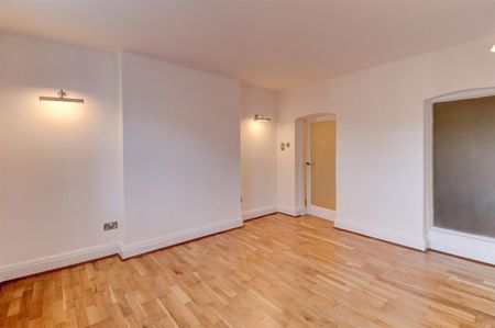 1 BED Flat To rent - Photo 2