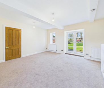 2 bedroom cottage to rent - Photo 1