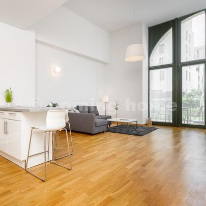 Loft living - Photo 1