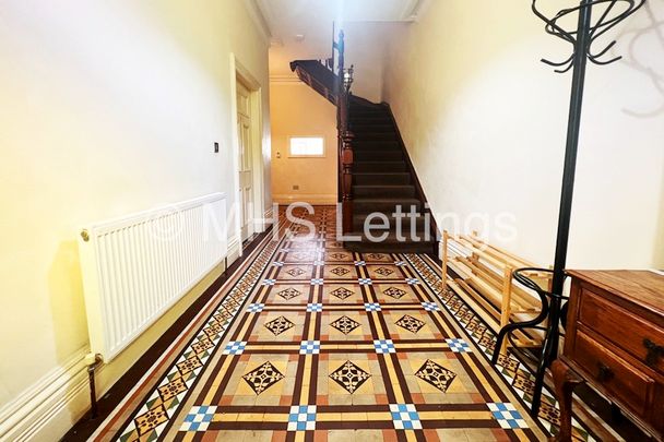 144 Woodsley Road, Leeds, LS2 9LZ - Photo 1