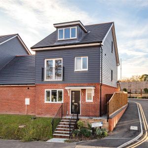 Robins Cottages, Bracknell Robins Cottages, Bracknell - Photo 3