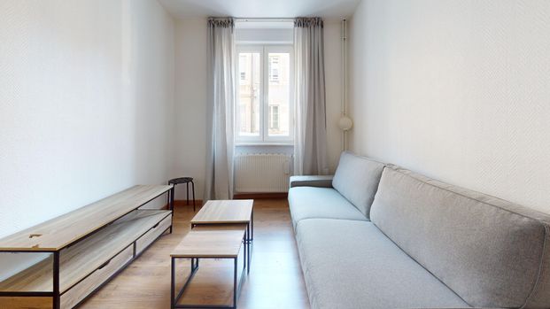LOCATION d'un appartement F2 meublé (42 m²) à MULHOUSE - Photo 1