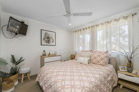 34 Greenmeadows Drive, Port Macquarie NSW 2444 - House For Rent | Domain - Photo 3