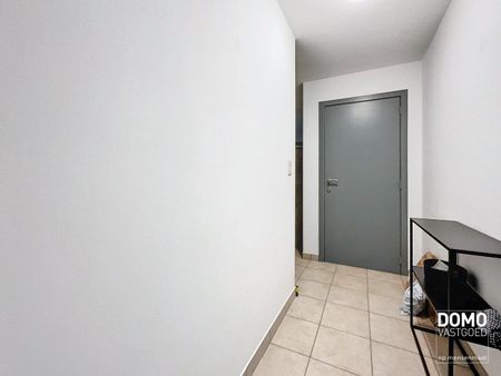 RUIM DAKAPPARTEMENT MET 2 SLAAPKAMERS IN CENTRUM BERINGEN - Foto 4