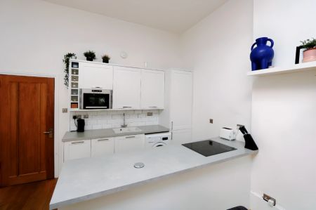 2Bedrooms, 1Bathrooms - Photo 4