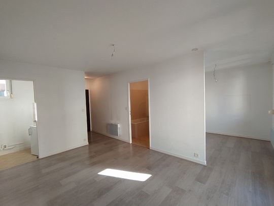 Appartement - 2 pièces - Jaude/Banque de France - Photo 1