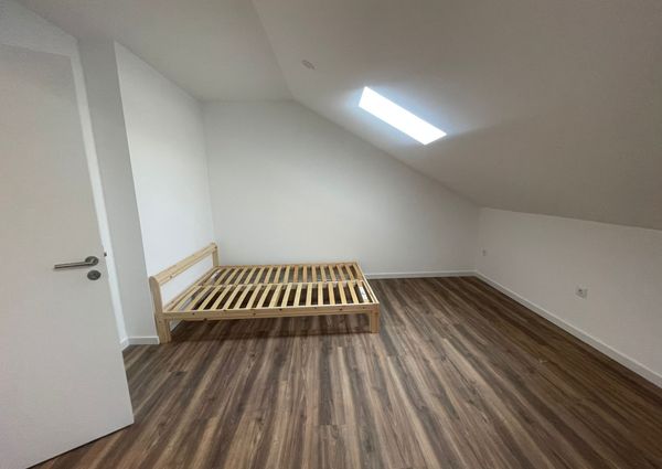 Apartamento T3 Duplex - Semi Mobilado e Equipado em Ílhavo
