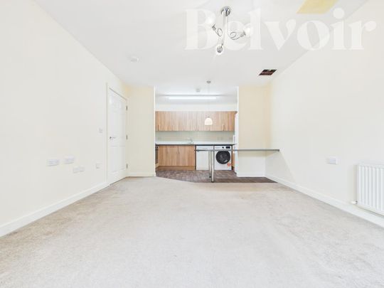 1 bedroom flat to rent - Photo 1