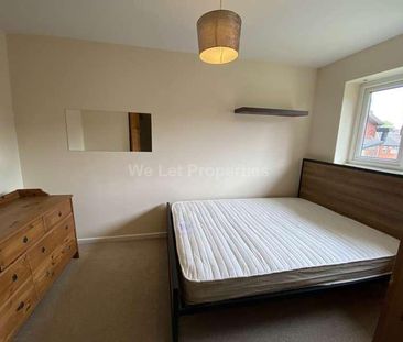 Warren Bank, Higher Blackley, M9 - Photo 5