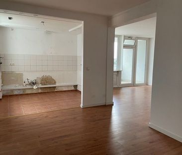 Geräumige 3-Zimmerwohnung mit Balkon - Foto 1