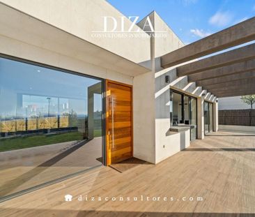 2 bedroom luxury Villa for rent in Majadahonda, Autonomous Region o... - Photo 6