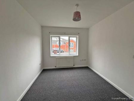 2 bedroom property to rent in Oldham - Photo 5