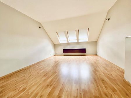 Ruim Duplex appartement in centrum Ieper - Foto 2