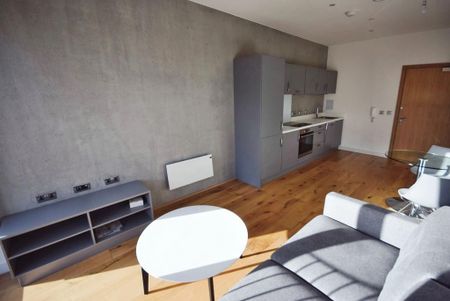 Studio to rent - Photo 3