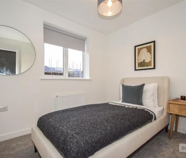 3 bed House To Let - Photo 5